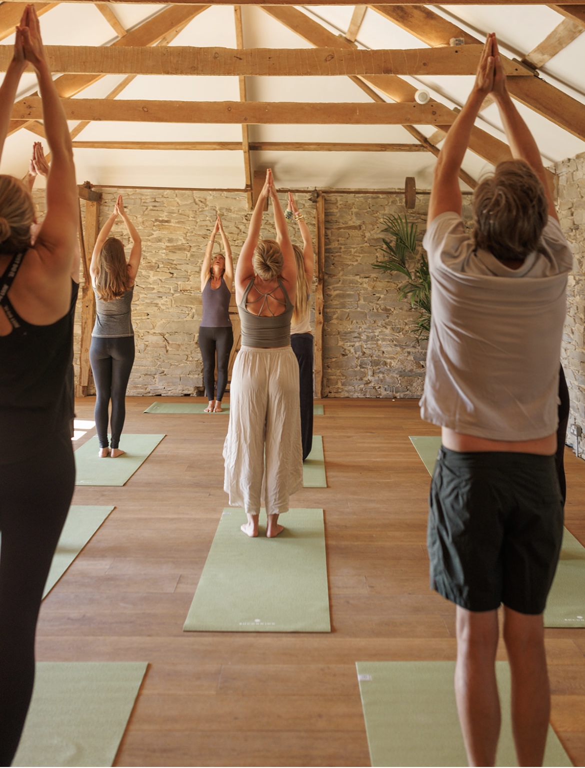 yoga_at_boconnion